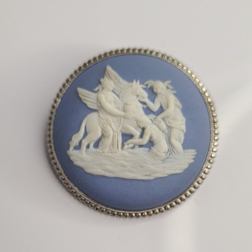 Wedgwood blue jasperware - ,