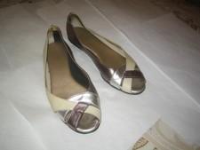 Ladies shoes ‘ tlc ‘ –