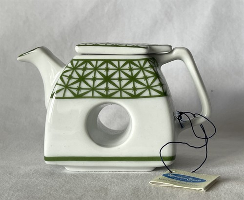 Hachette porcelain art - hachette,