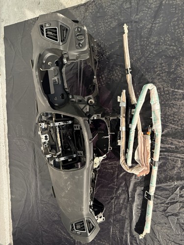 Ford kuga dash - ford,