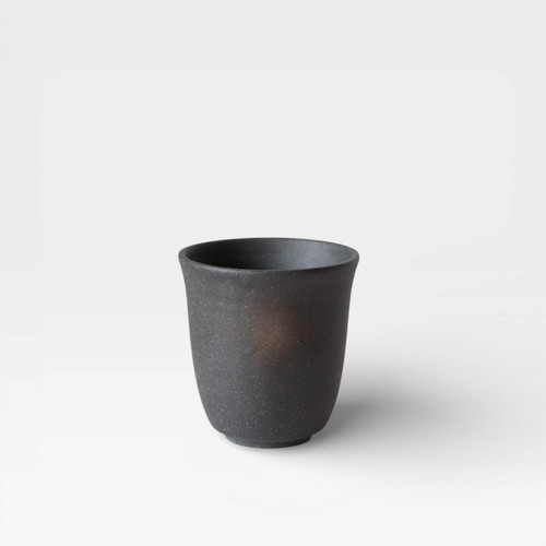 Japanese black bizen yunomi - black,