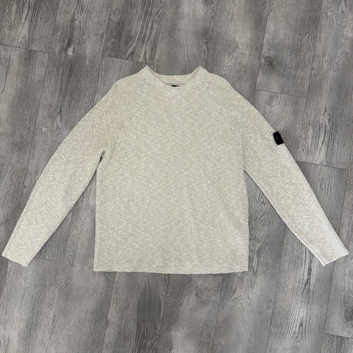 Stone island shadow - island, project