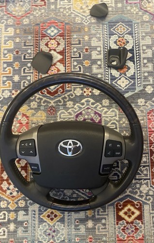Toyota land cruiser lc200 - toyota,