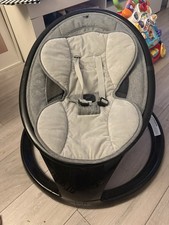 Munchkin Baby Swing in black/grey
