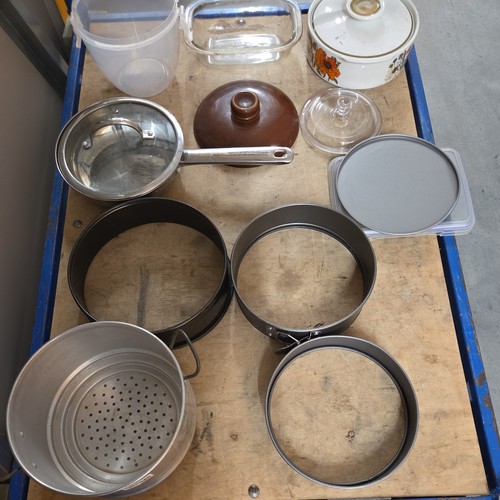 Job lot from house clearance - job,