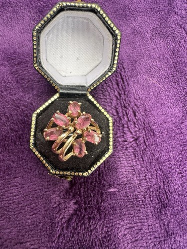 Carat yellow gold - 9, raspberry