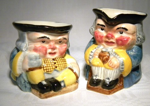 Clarice cliff 2 - , 2.1/2"