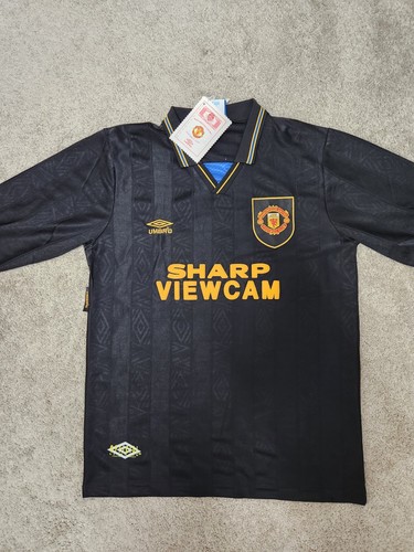 Manchester united retro - manchester,