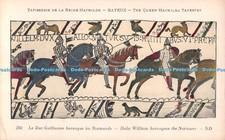 R486411 Bayeux The Queen