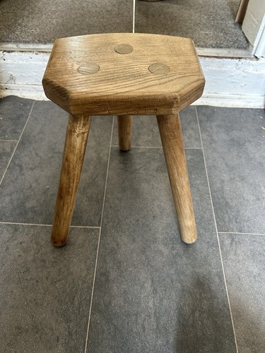 Handmade wooden three leg
