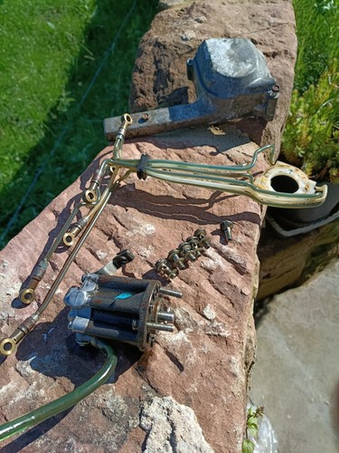 Suzuki gt380 oil pump - suzuki,