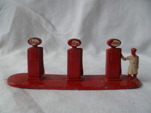 Dinky matchbox lesney die cast - dinky/matchbox/lesney, die-cast