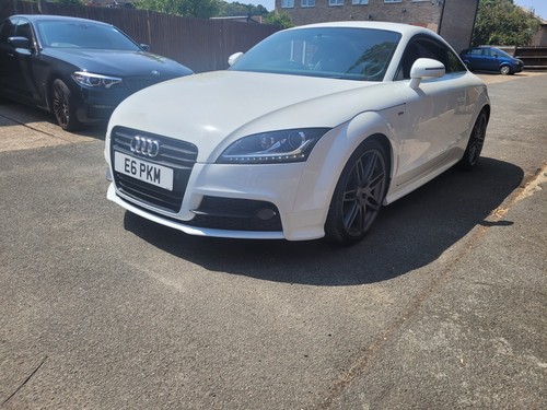 Audi tfsi s - tt,