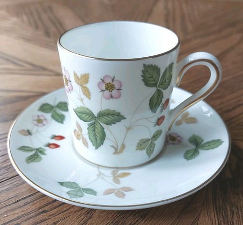 Wedgwood wild strawberry bone - wedgwood,
