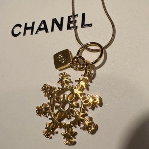 Chanel coco holiday - chanel,