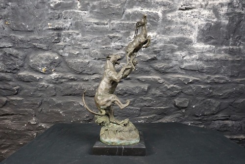 Hot cast bronze statue - hot,