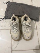 balenciaga triple s size 39 - authentic good condition 