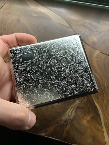 Metal cigarette case vintage - cigarette,