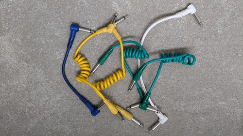Patch leads 35m - 6x, assorted