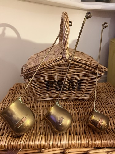 Vtg graduated set brass - graduated, of