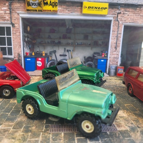 Corgi jeeps - corgi., 2