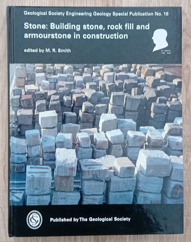 Stone building - stone:,