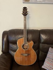 TAKAMINE GN77KCE GUITAR