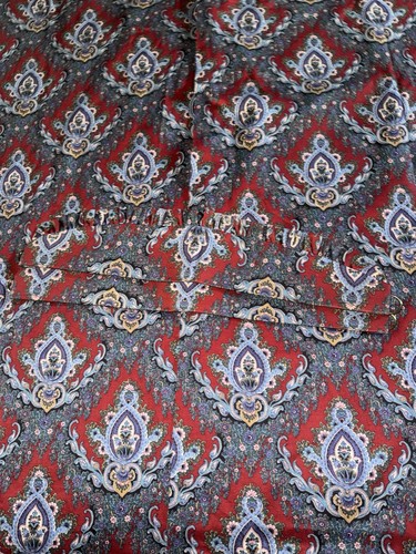 Pair red patterned - red, curtains