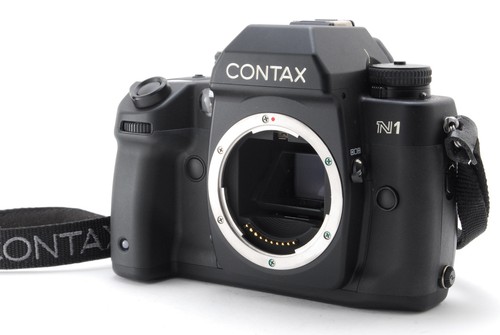 Near mint strap contax - w/, strap]