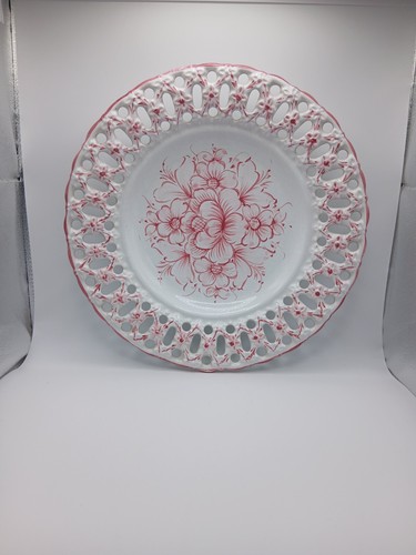 Large vintage vestal alcobaca - large,