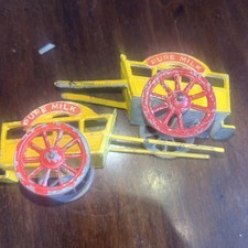 CHARBENS PURE MILK FLOATS x 2