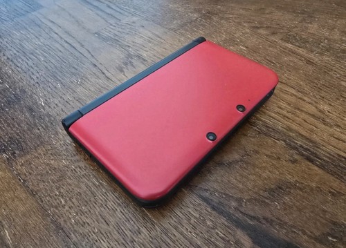 Nintendo 3ds red and black - xl,