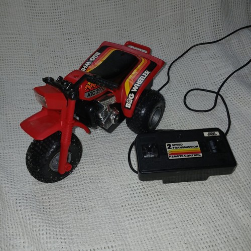 Big red wheeler cycle - red,