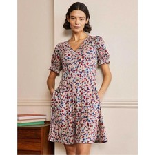 Boden V-Neck Jersey Dress in