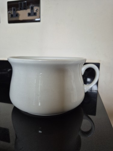 Vintage chamber pot royal art - pot,