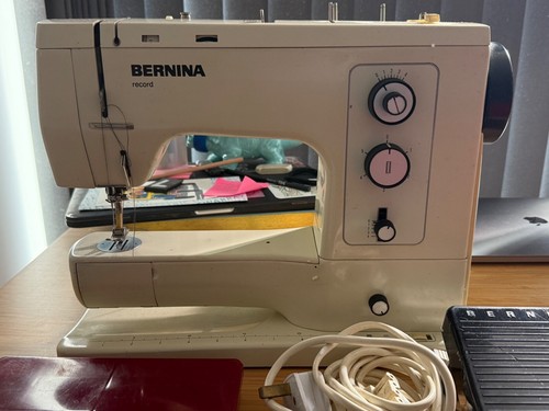Bernina 830 heavy duty sewing - 830,