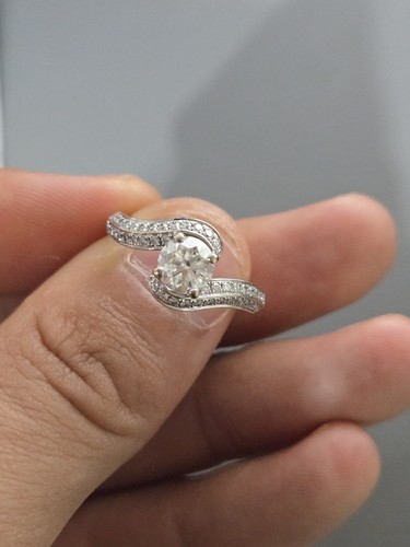 18ct white gold - 18ct,