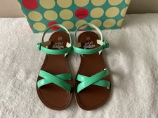 MINI BODEN girls green patent