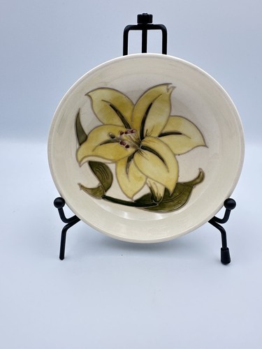 Moorcroft pin dish - pin,