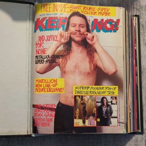Kerrang magazines binder - magazines,