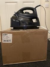 Tefal Fasteo Steam Generator 2200 Colour Black Blue Sv6050 in great condition