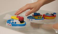 Alex Toy 3 Magnetic Boats In