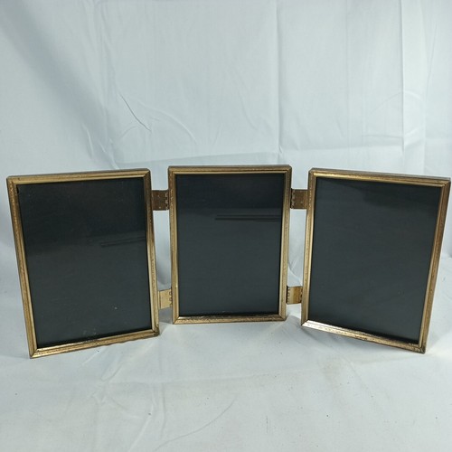 Vtg trio trifold gold tone - trio,