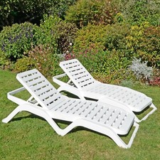 "SCIROCCO" STACKABLE SUN