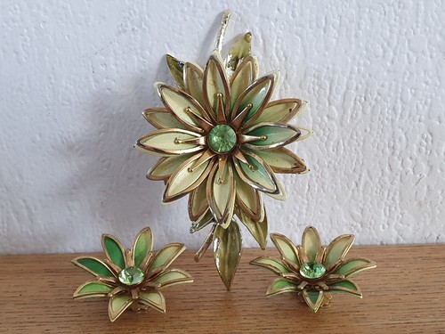 Exquisite green flower - exquisite,