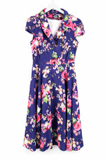 Hearts & Roses Floral Tea