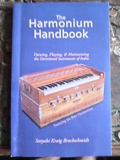 The Harmonium Handbook: Owning