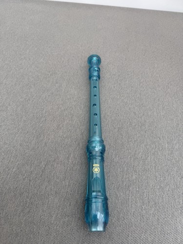 Yamaha transparent blue - yamaha,