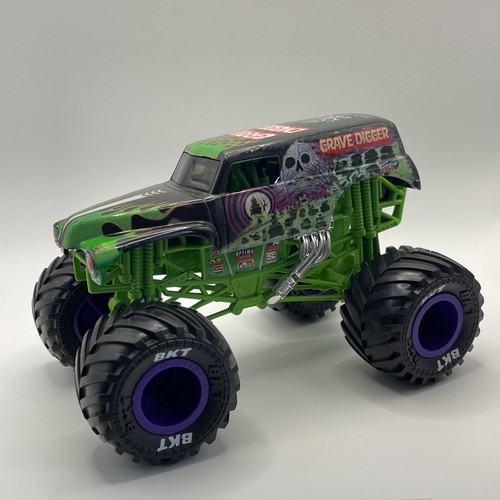 Hot wheels monster jam - hot,