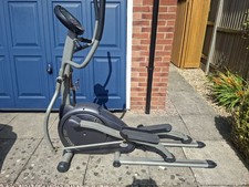 Cross Trainer: Model Horizon Andes 150 Eliptical (Foldable & Sturdy)